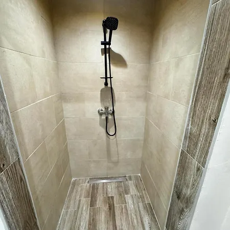 Apartment Sa Citycenter - Near Airport Shuttle Bus Station Sarajevo